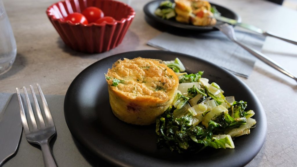 Breakfast Egg Muffins - Bake Eat