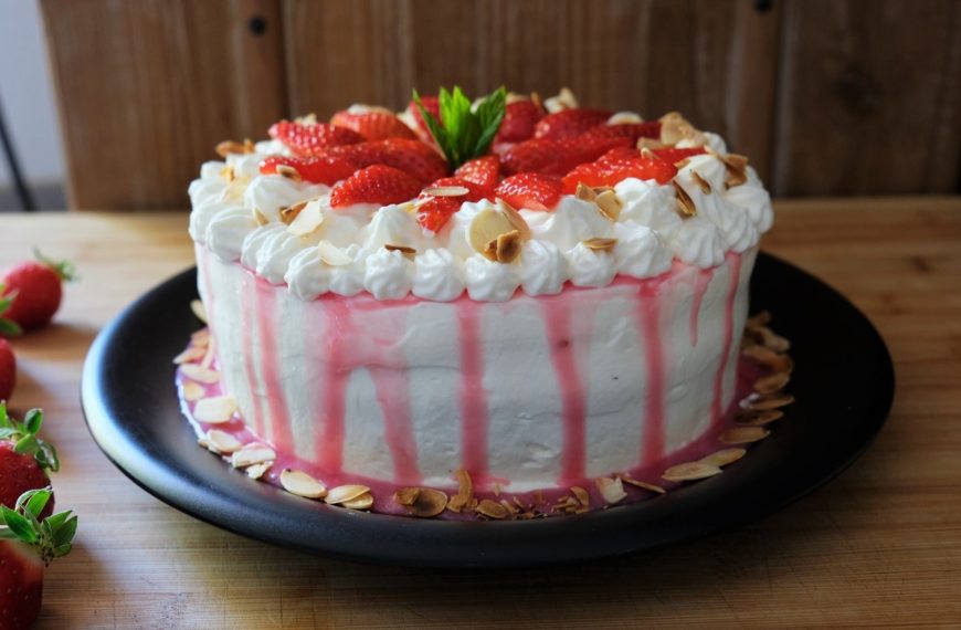 Strawberry Layer Cake